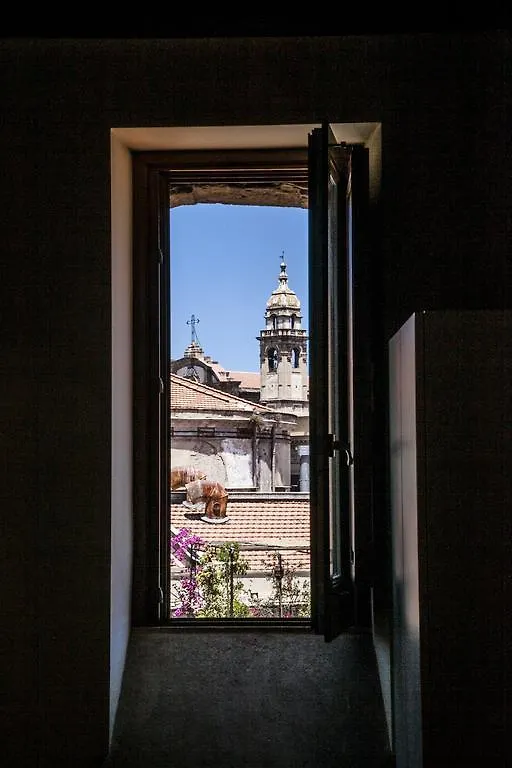 *** Alojamento de Acomodação e Pequeno-almoço Palazzo Vatticani Palermo Itália
